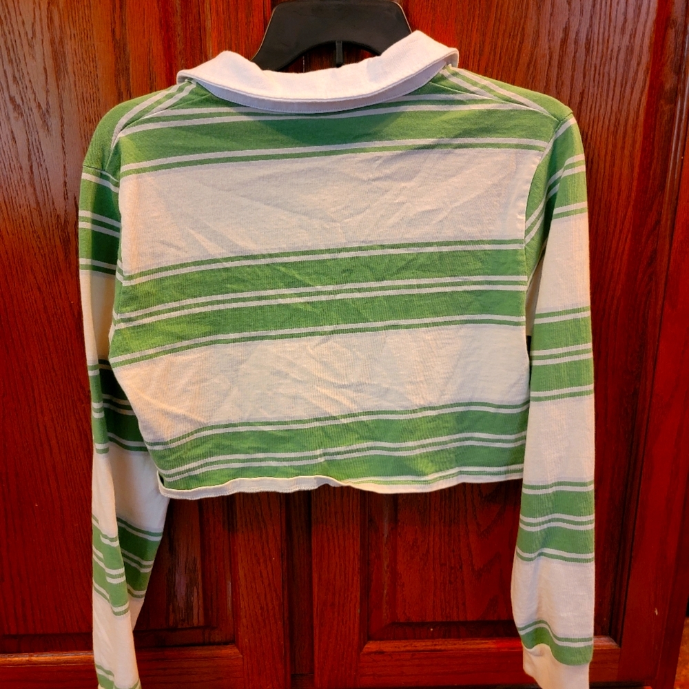 Full Tilt Crop Collard top